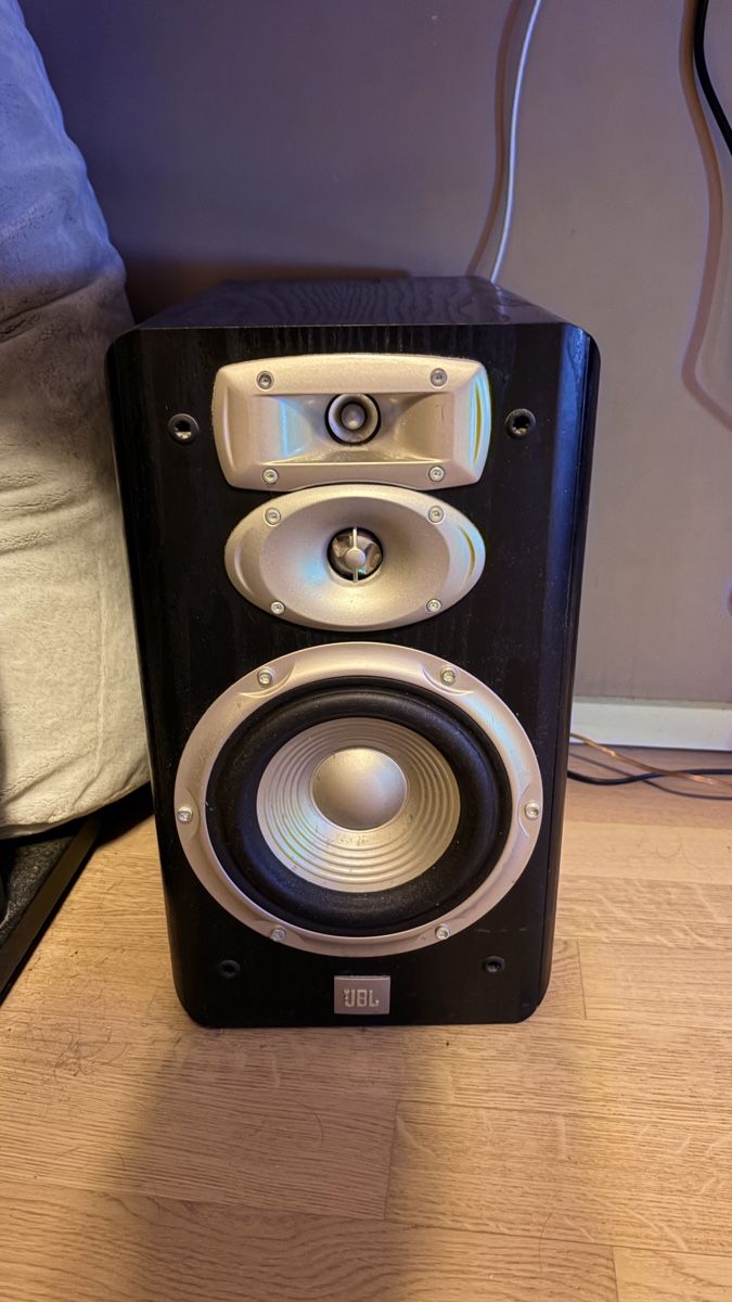 JBL Haut-parleurs: Musikanlage – D'occasion à Schaffhausen par Keanu__I 1