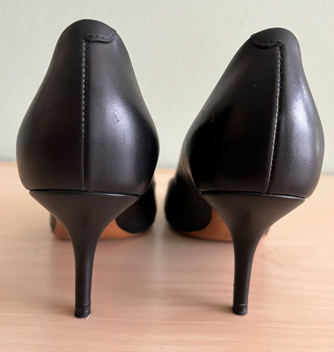 Bally Scarpe da donna: Bally Pumps Gr. 36 schwarz Lederschuhe – Nuovo (secondo la descrizione) da Aarau venduto da Doct8 2