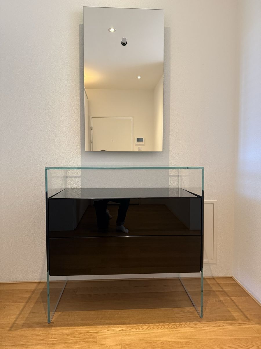 Kommoden: Design Glas Kommode schwarz von Galotti & Radice – Gebraucht aus Basel von Irisch