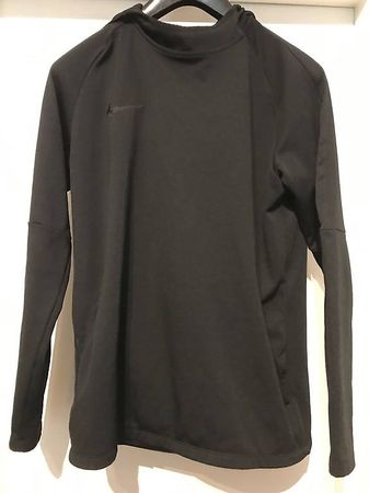Pull NIKE noir dri-fit L