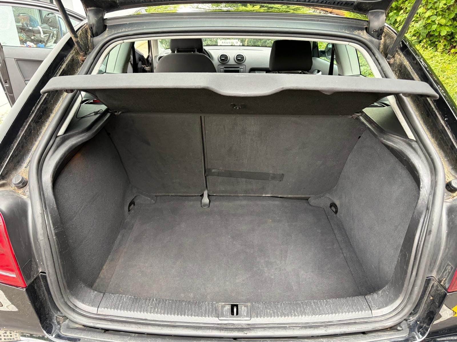 Audi Autos: Audi A3 – D'occasion à Thalwil par RicardoMat 8