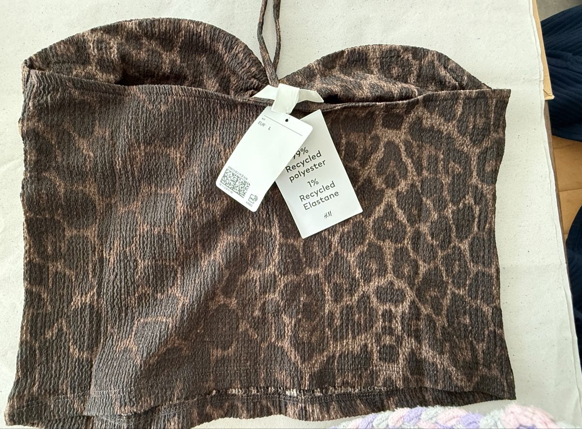 H&M Top: KURZES NECKHOLDER-TOP Grösse L – Nuovo (secondo la descrizione) da Pfeffikon LU venduto da pepino17 5
