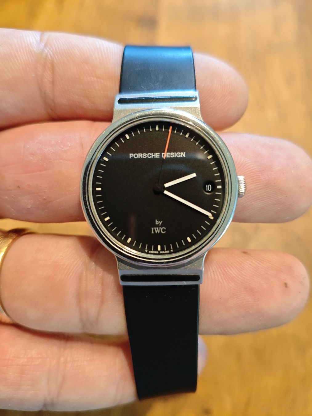 IWC Montres: IWC Porsche Design TOP Zustand – D'occasion à Oberhasli par WvlFiL4
