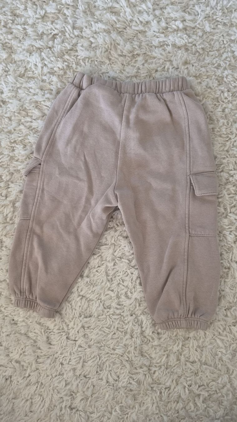 H&M Pantaloni: Hose – Usato da Neuenhof venduto da Vany0607 1