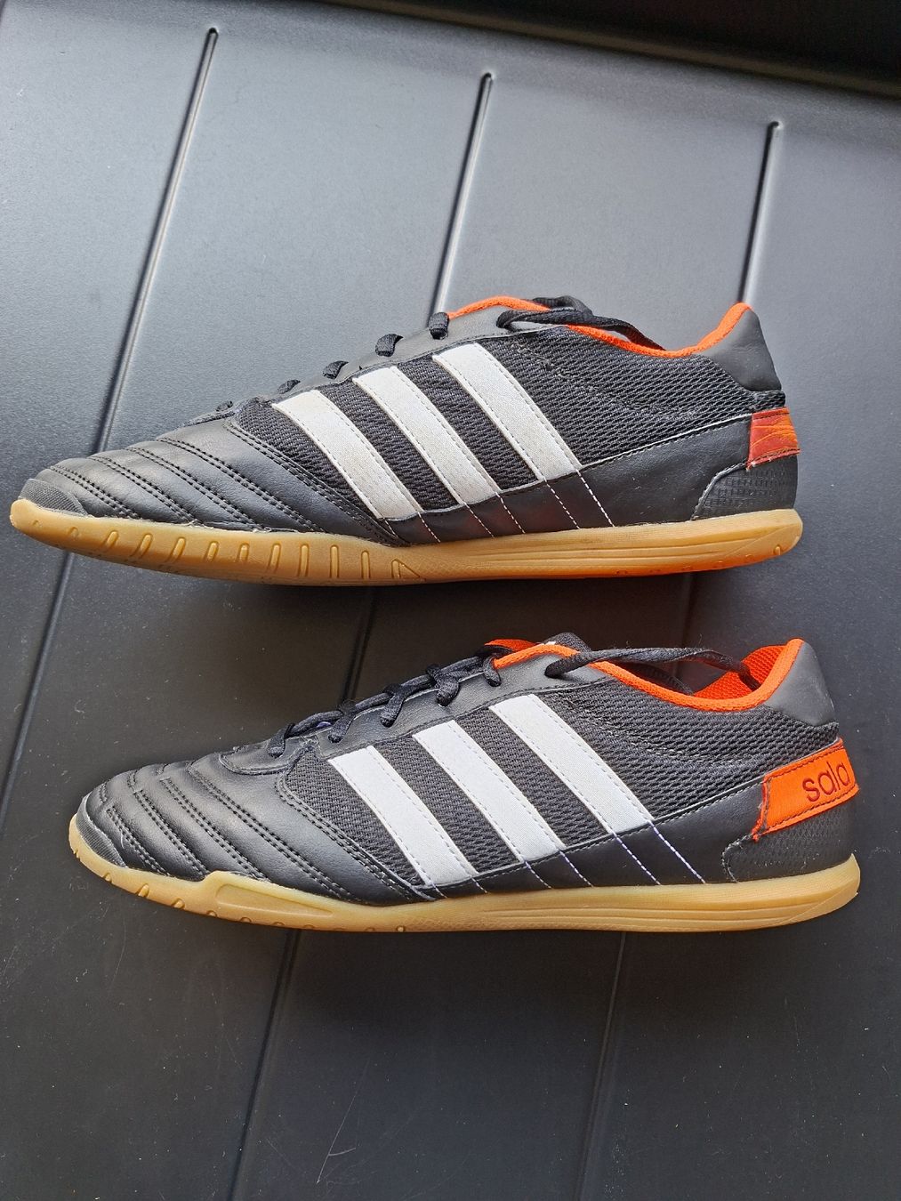 Adidas Chaussures hommes: Adidas Super Sala Schwarz Orange – D'occasion à Baar par Janoli88 1