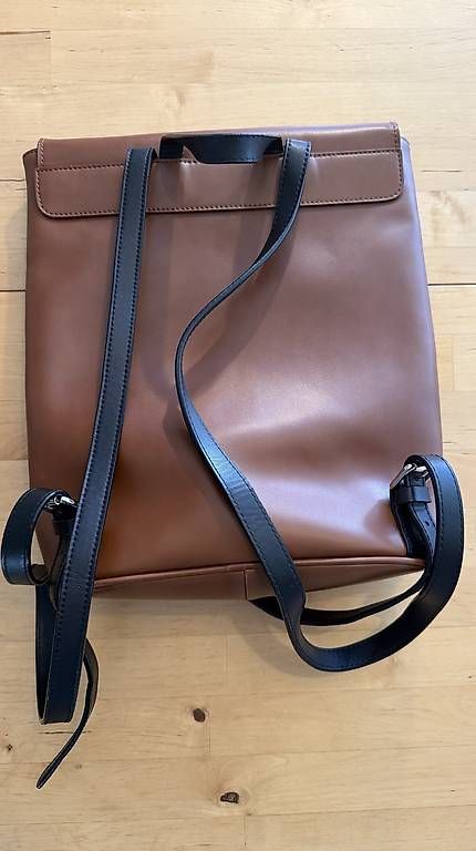 Sacs à dos: Neuwertiger Simth&Canova Leder Rucksack – Neuf avec emballage d'origine à Tagelswangen par shane2000 1