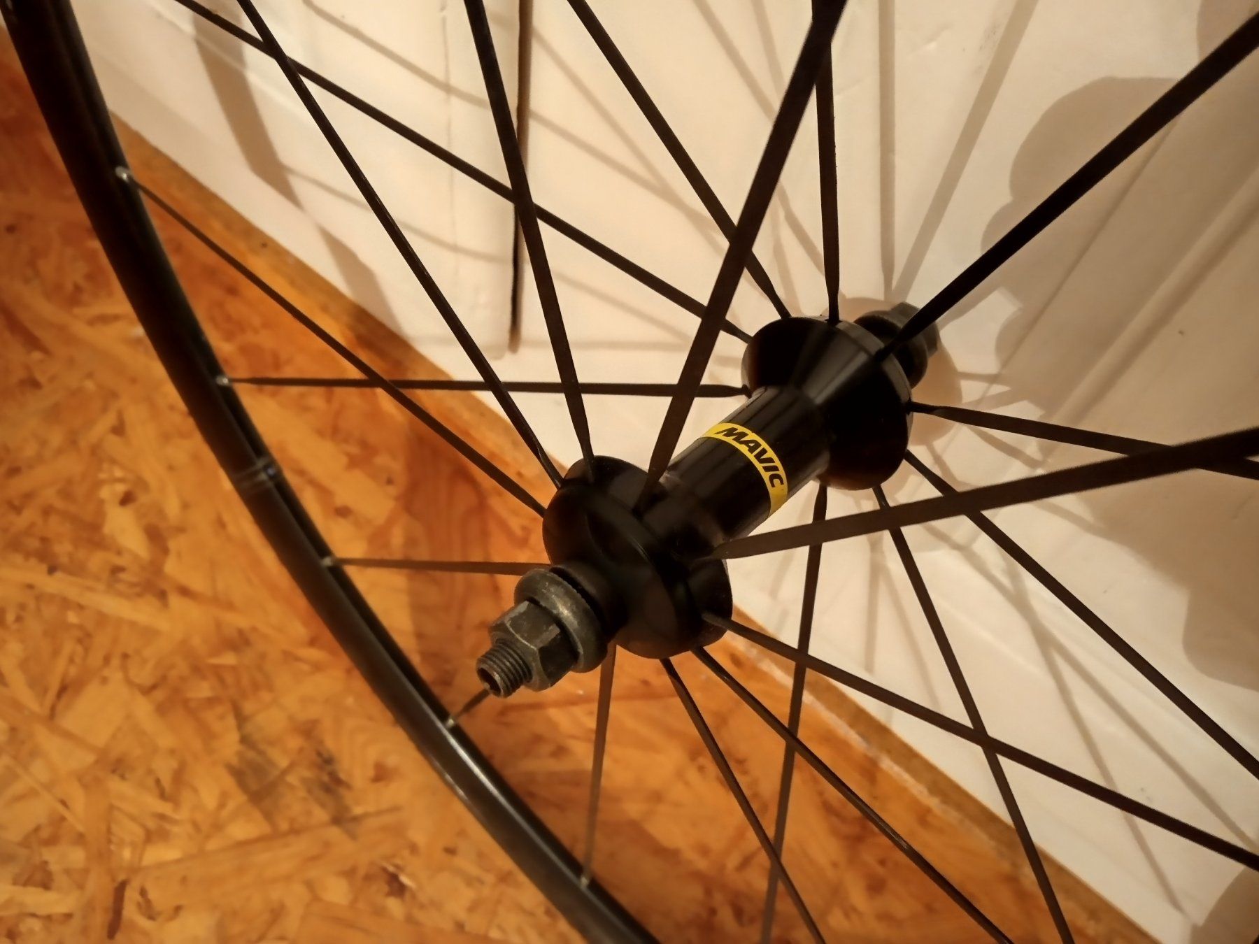Mavic Pièces détachées: Rennrad Radsatz MAVIC – D'occasion à Prez-vers-Siviriez par Monija70 1