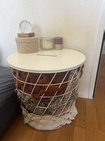 Salon-/Nachttisch