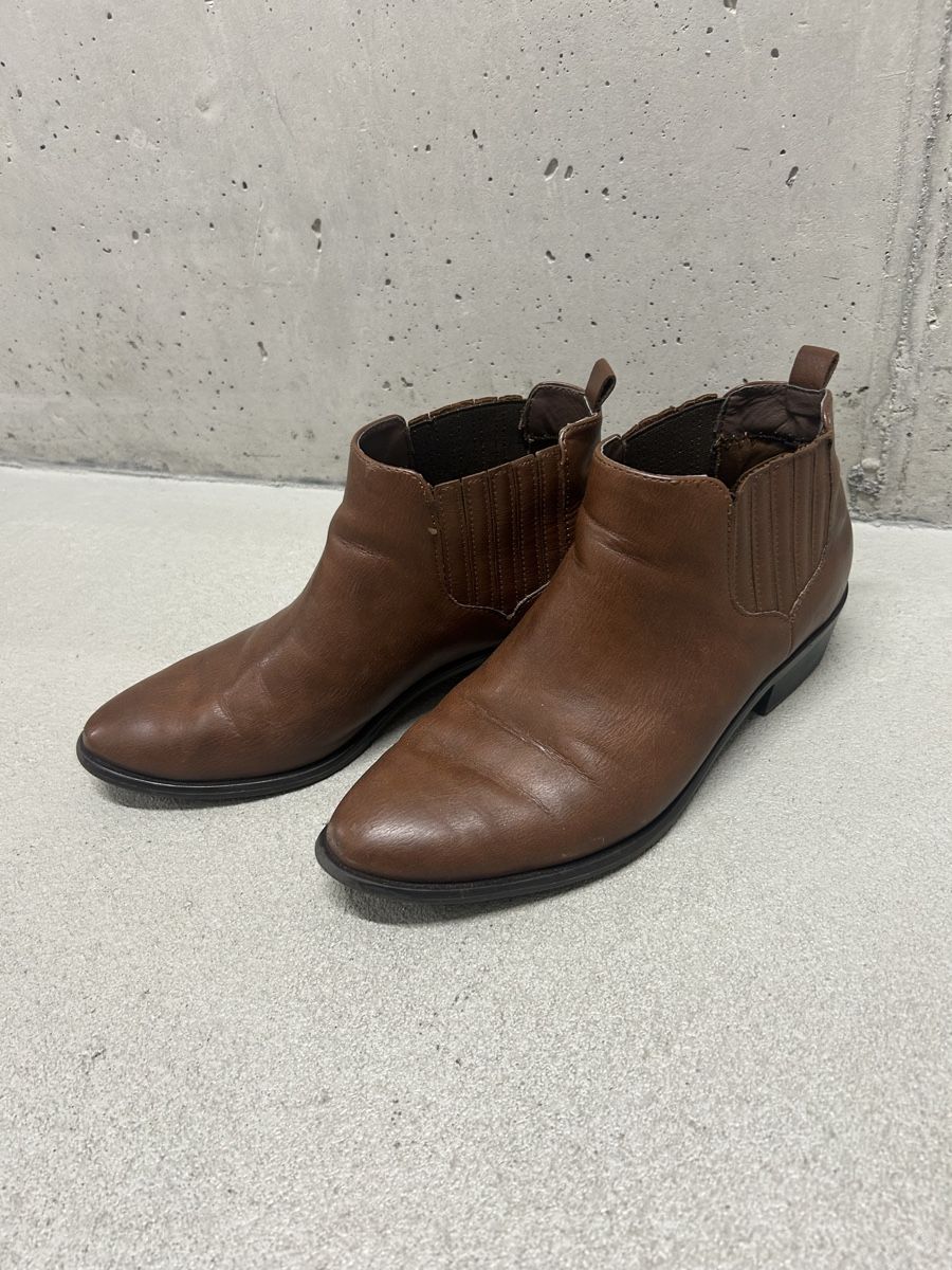 Scarpe da donna: Stiefeletten – Nuovo (secondo la descrizione) da Zäziwil venduto da Liv696