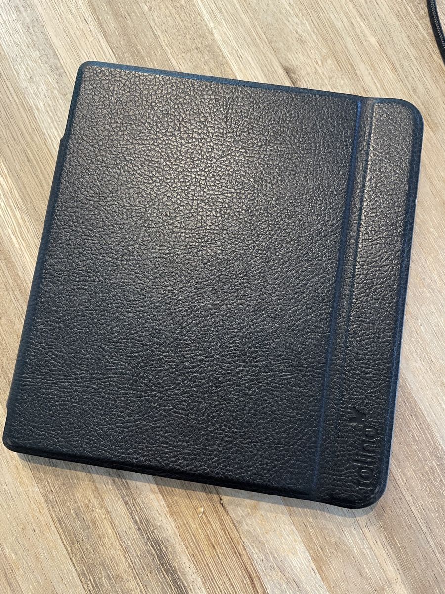 Tolino Tablet PC: Tolino Vision 5 mit Ladekabel und Hülle – Usato da Wolhusen venduto da snowfriend 4