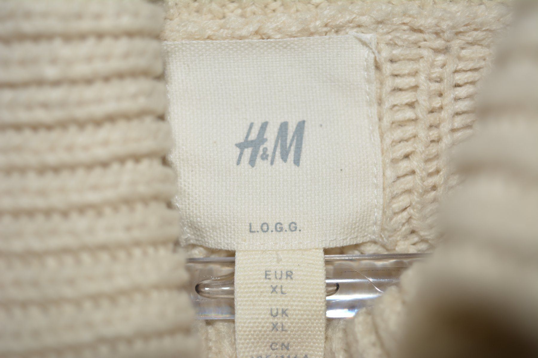 H&M Maglioni & Felpe: Herren Winterpulli GR XL – Usato da Langnau am Albis venduto da Judithsebi 3