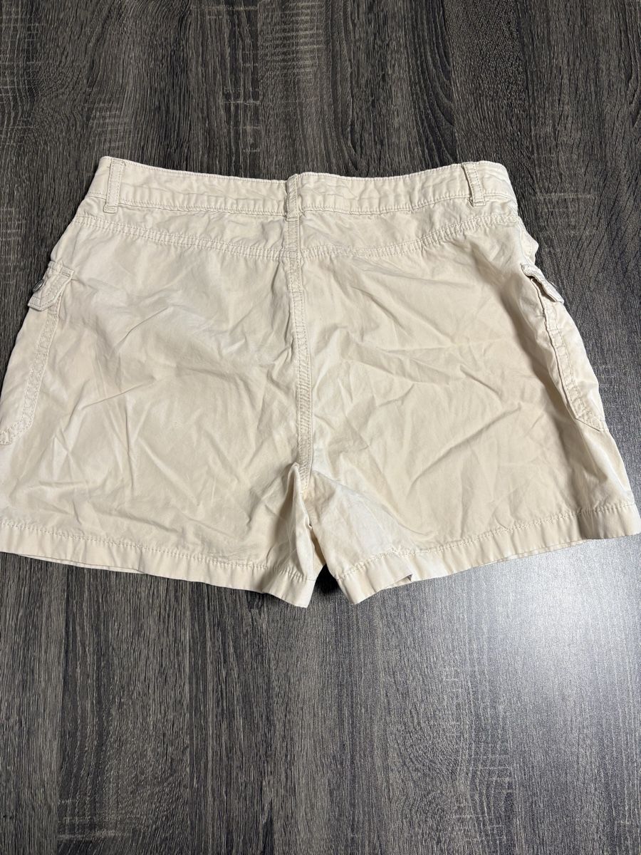 Pantaloni: Damen Shorts,Gr.40;C&A – Usato da Winterthur venduto da Nena222 1