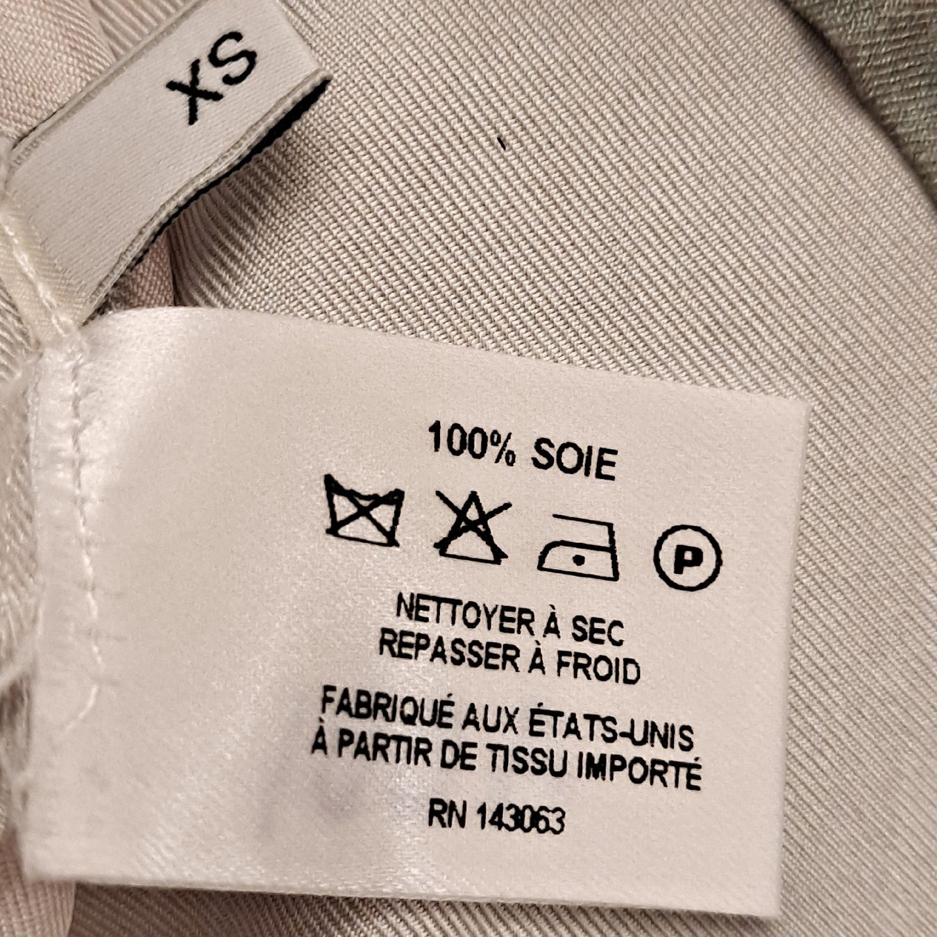 Camicette: Protagonist Seidenbluse Gr. XS rher S, 100% Seide – Usato da Liestal venduto da Mas-Y-Mas 5
