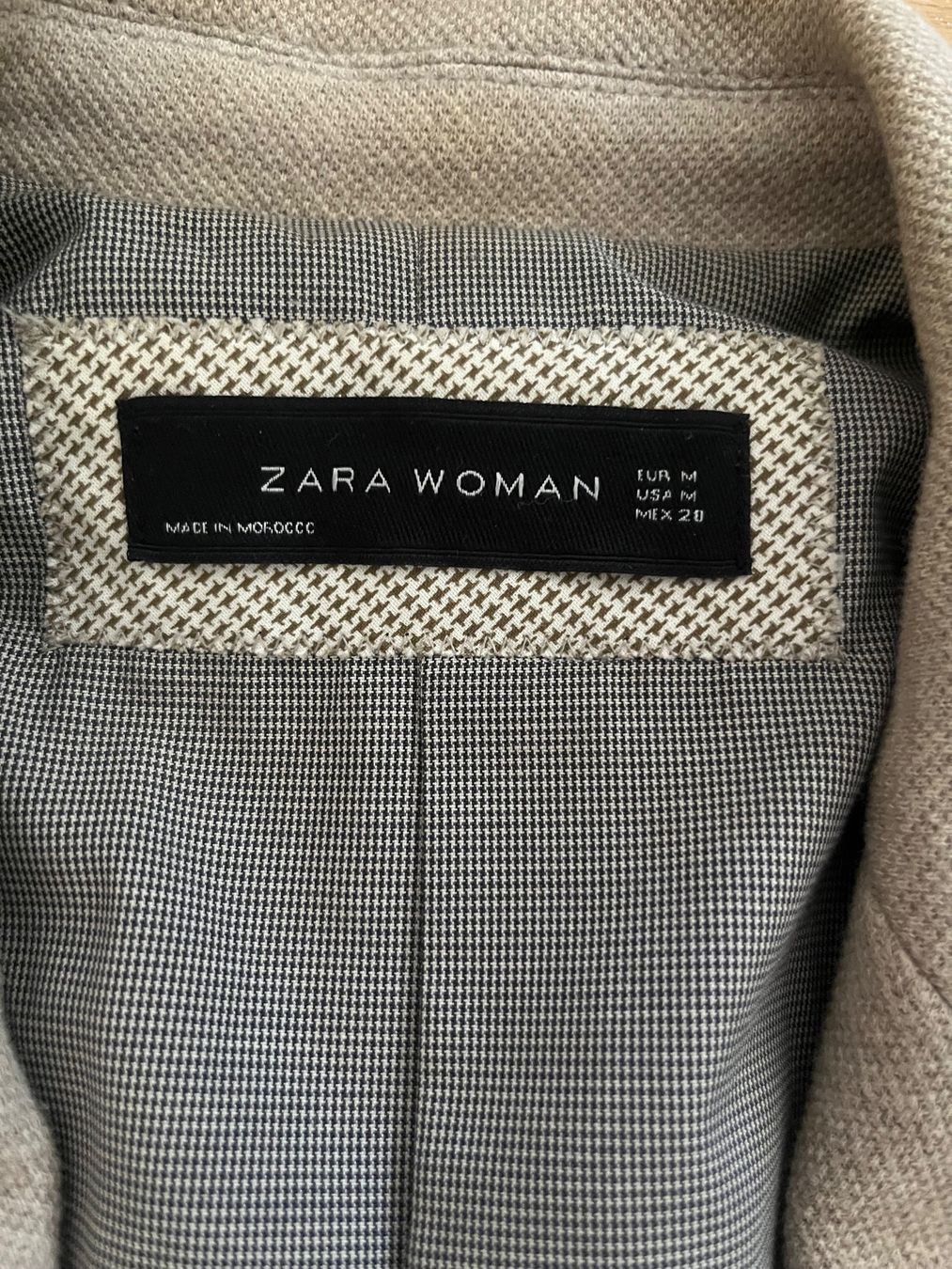 Zara Anzüge & Kostüme: Schöne Blazer von Zara,  Grösse M – Gebraucht aus Basel von Galia2000 1