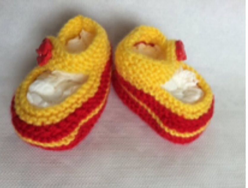 Scarpe per ragazzi: Babyfinkli pro Paar neu  CHF. 6.00 – Nuovo (secondo la descrizione) da Spreitenbach venduto da Margot-09 2