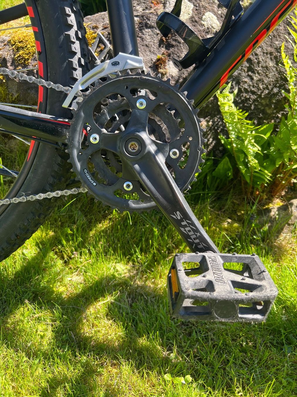 Specialized Velos: Kinder Mountainbike Specialized – Gebraucht aus Wünnewil von  5