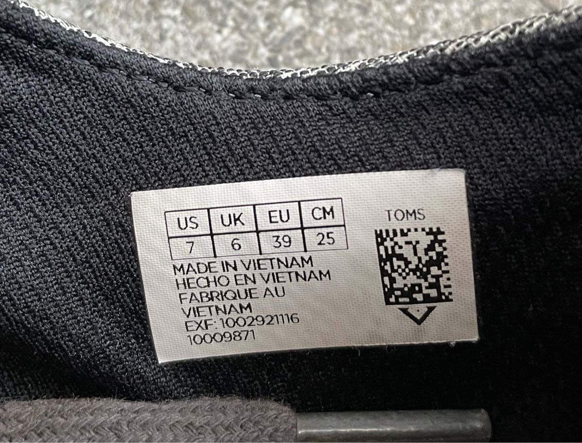 Toms Scarpe da uomo: Toms Sneaker EU39 – Usato da Uznach venduto da Player6 6