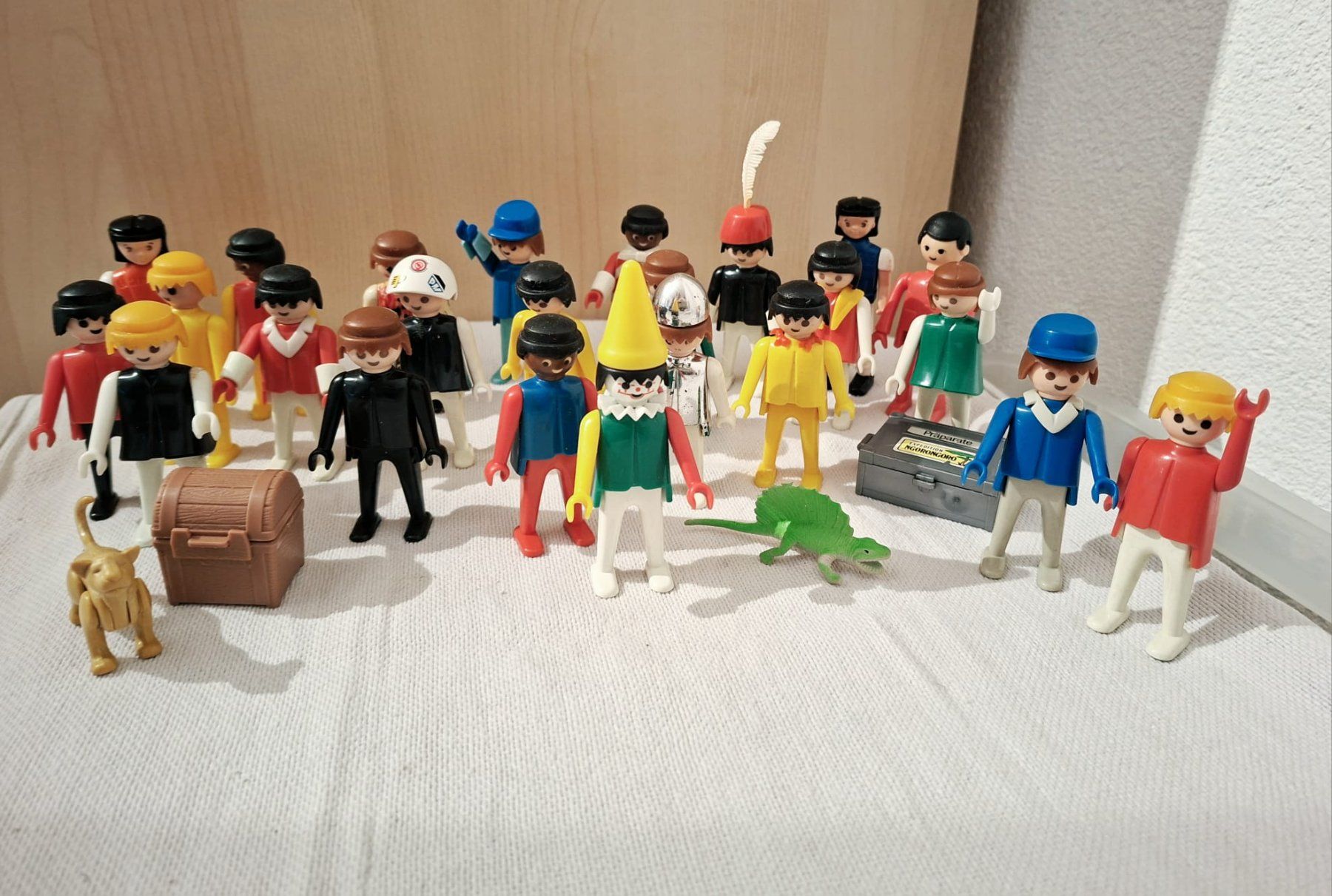 Playmobil Spielzeuge: Diverse Playmobilfiguten – Gebraucht aus Weiningen ZH von nic--ole