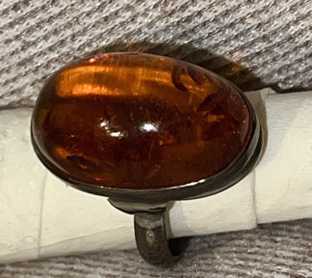 Anelli: Vintage Bernstein Ring in Silber gefasst 16mm – Usato da Basel venduto da Tierschutz-Flohmi