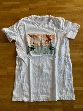 weisses T-Shirt Grösse 176
