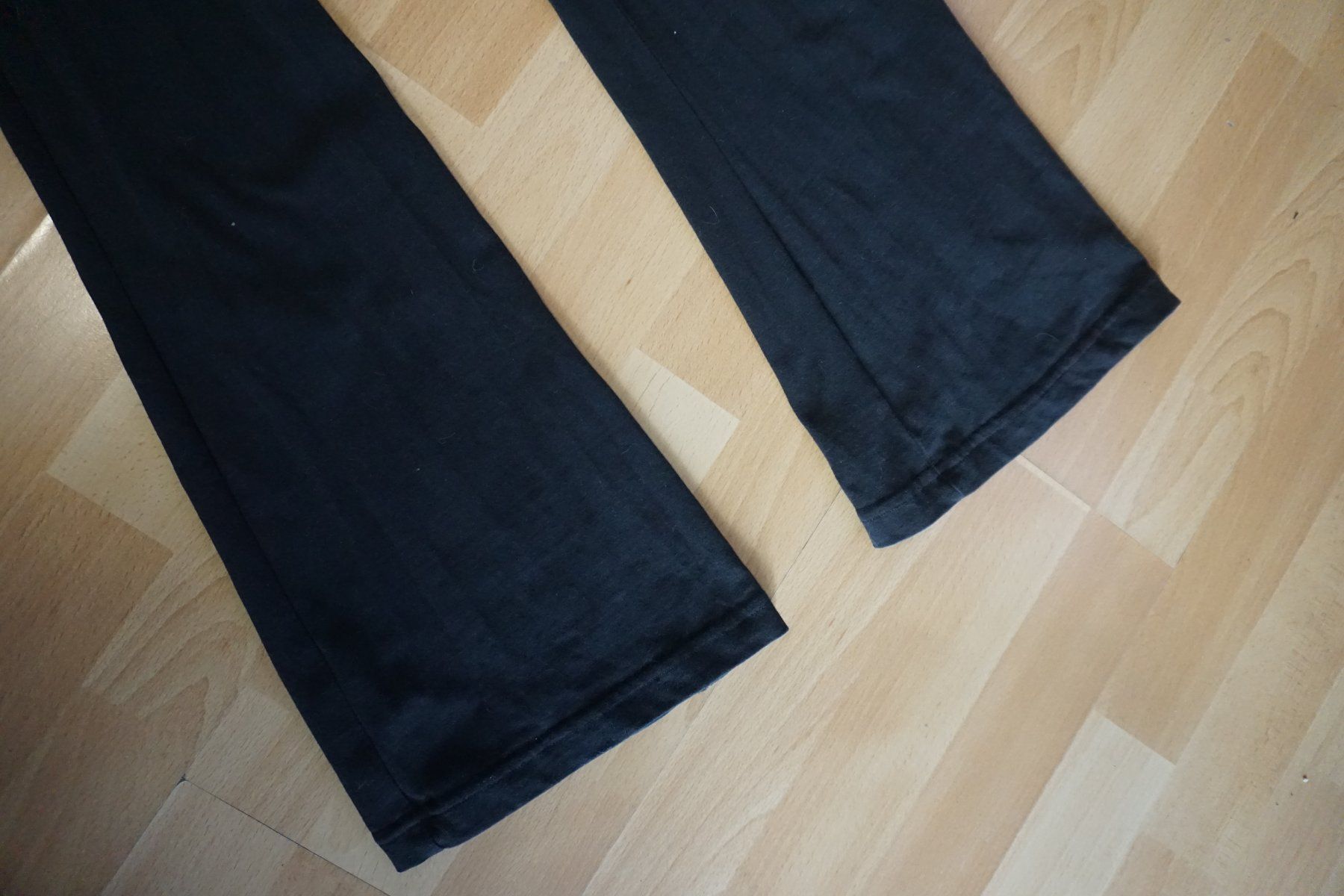 Pantaloni: Schwarze Damen Hose, Gr. S – Usato da Zürich venduto da einalemjena 1