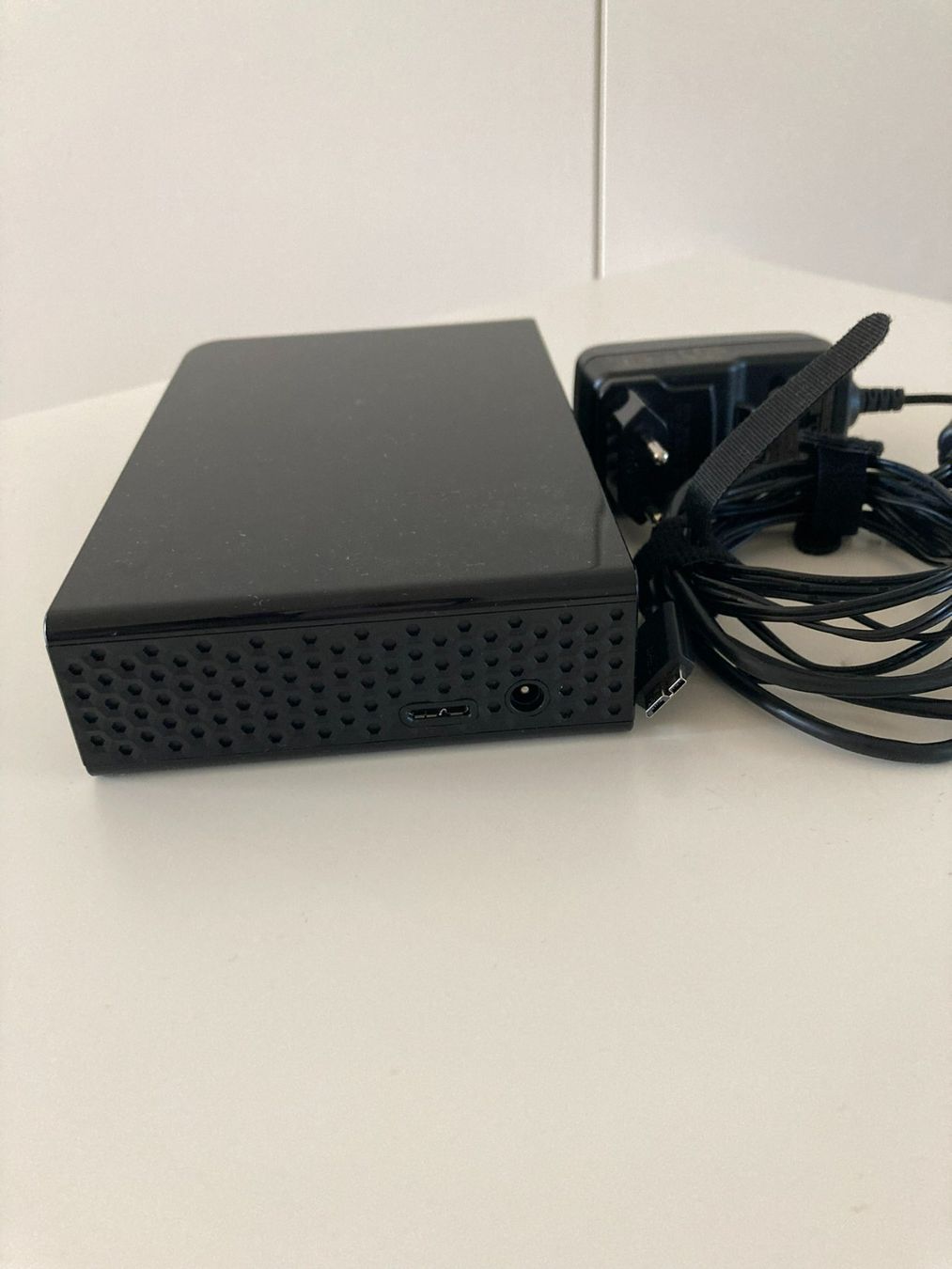 Seagate Disques durs: Externe Festplatte – Neuf (Voir description) à Niederscherli par ypsilon315