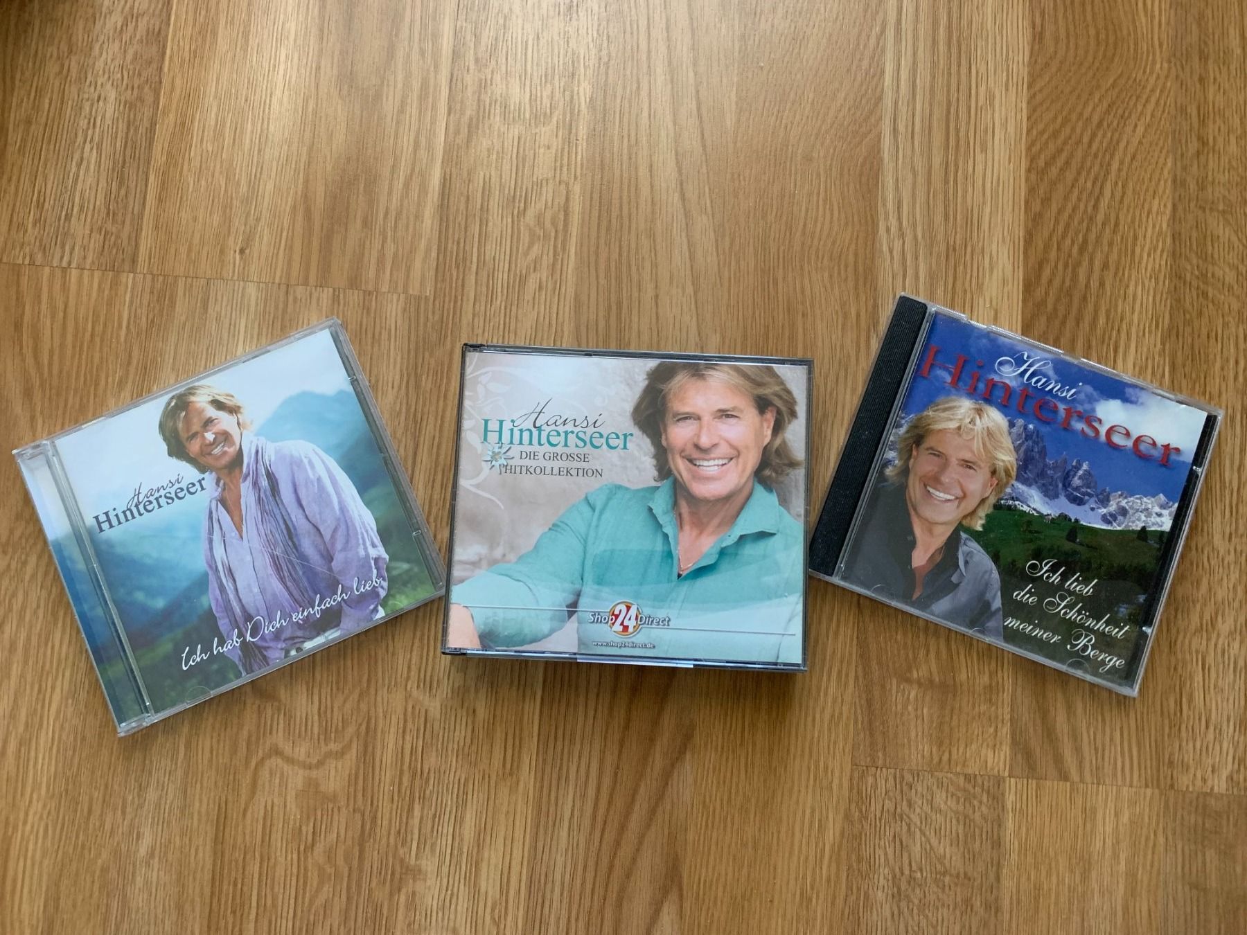 CD: 2 CD'S und 1 Box mit 3 CD's Hansi Hinterseer – Usato da Landquart venduto da interesse63