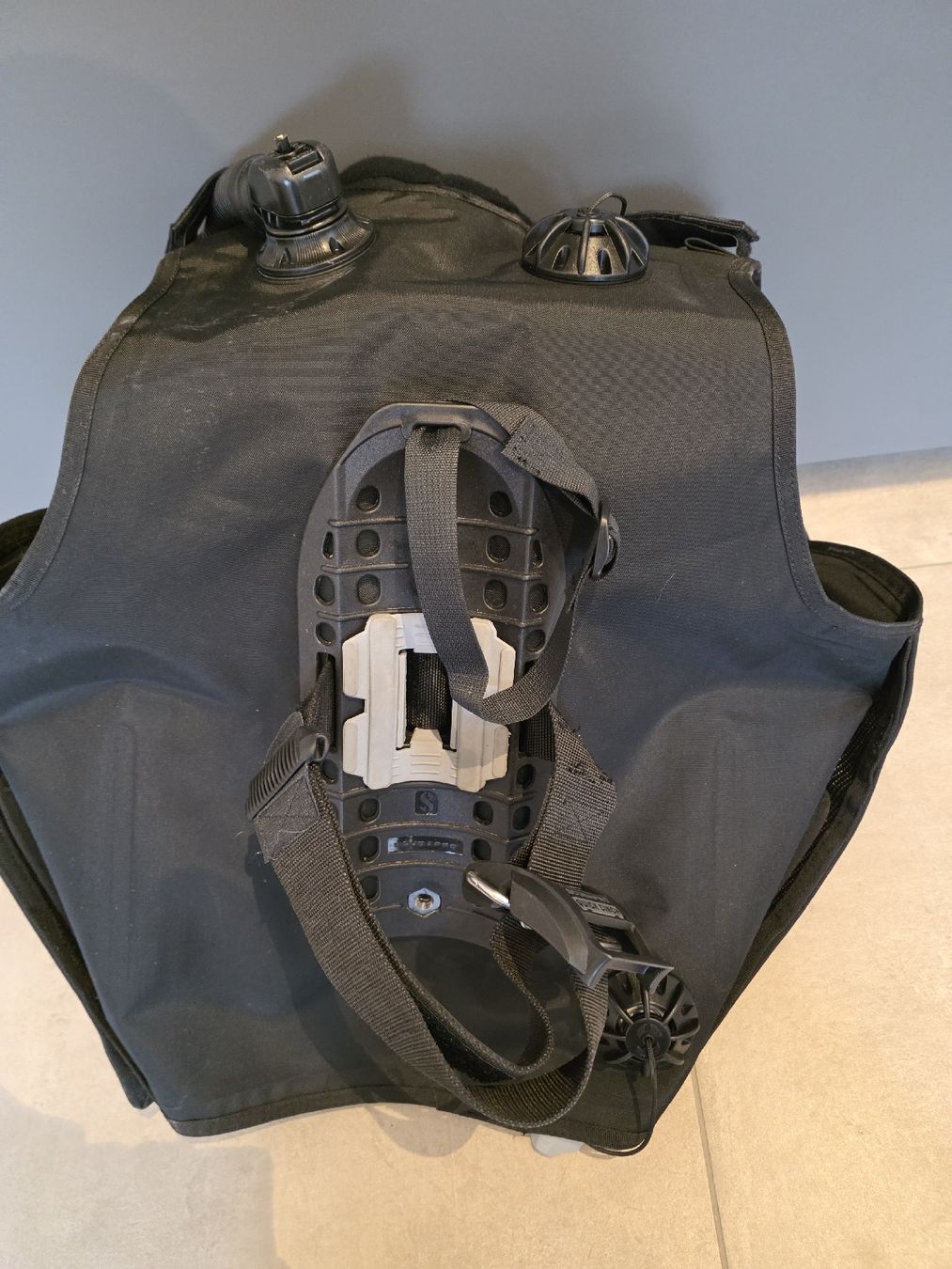Scubapro Respiratori & Giubbotti: Scubapro BCD Glide 2000 Tarierweste, neu, Grösse S – Nuovo (secondo la descrizione) da Remetschwil venduto da Schnickian 5