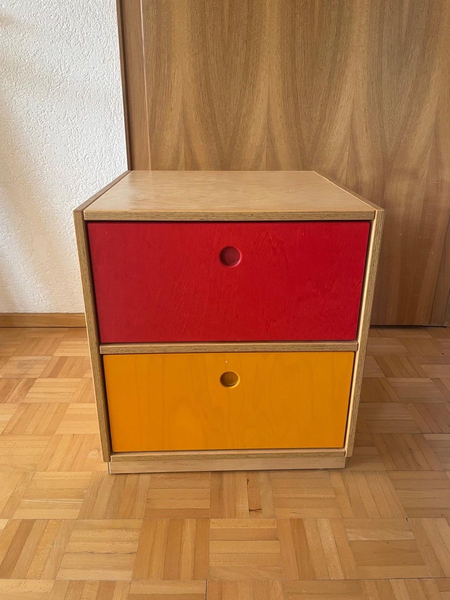 Armadi: Schrank – Usato da Allschwil venduto da wanderfalke01 1