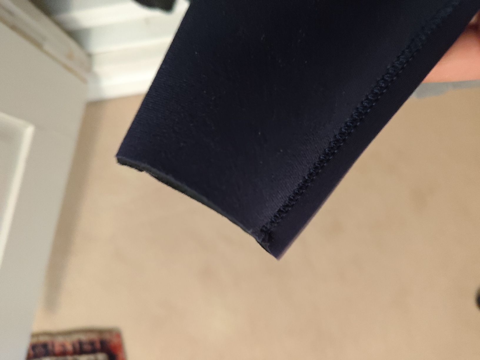 Roxy Completi & Tailleur: Wetsuit Roxy, size 8, 3/2mm, as new – Nuovo (secondo la descrizione) da Zürich venduto da 01138899 7