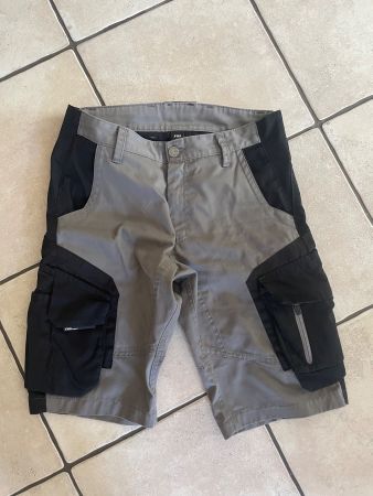 FBH Wulf Bermuda