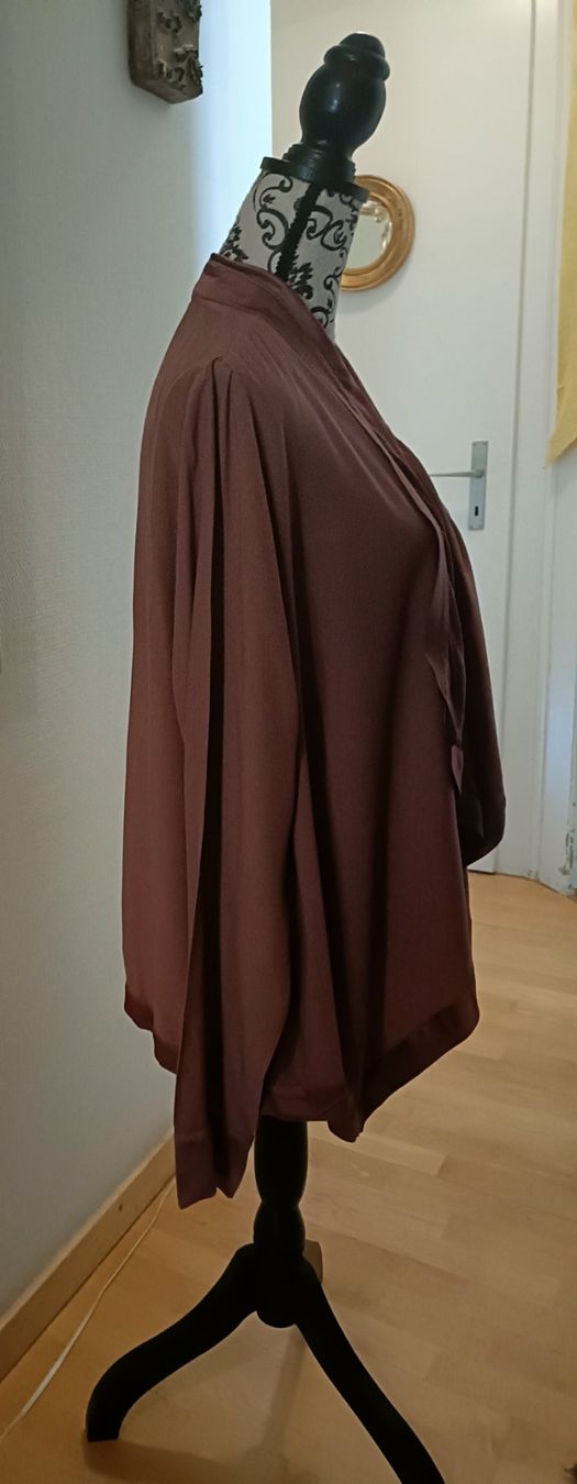 Nile Camicette: Schöne Bluse – Nuovo (secondo la descrizione) da Schaffhausen venduto da sim_j822 1
