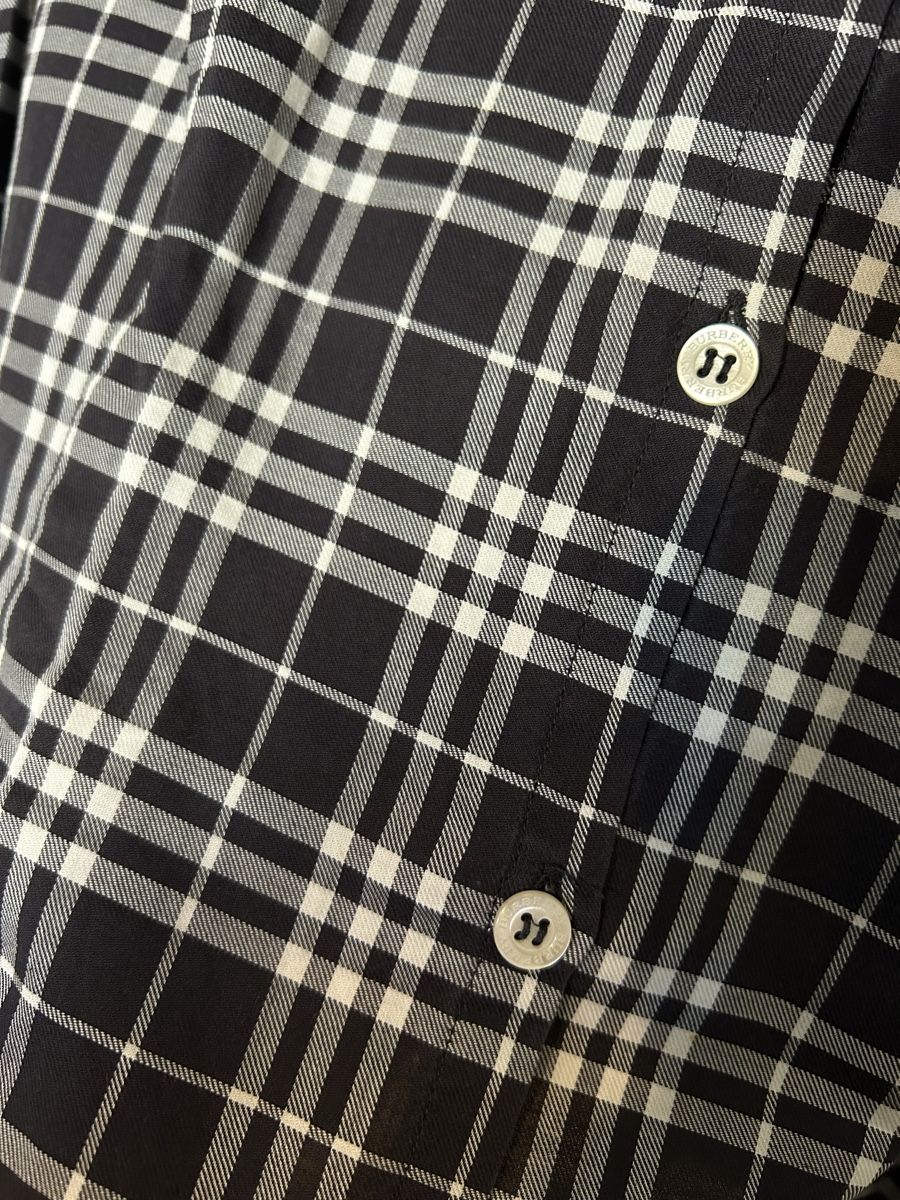 Burberry Blusen: Burberry Bluse – Gebraucht aus Basel von min_6kms 3