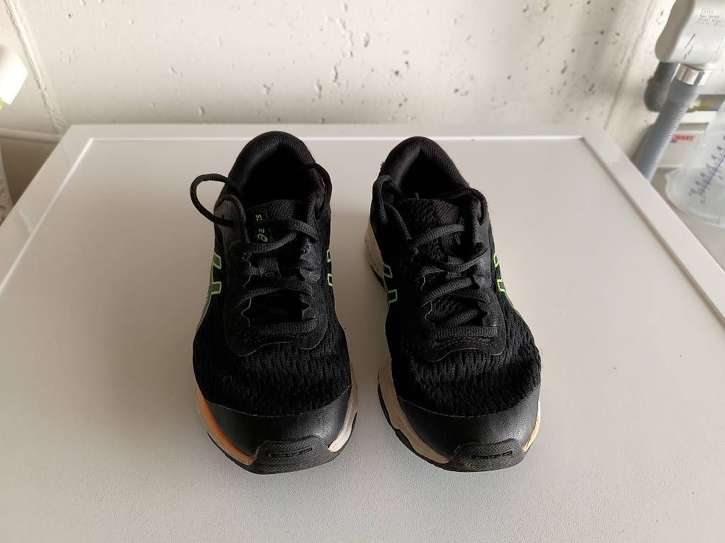 Asics Scarpe per ragazzi: Asics Sneakers /Turnschuhe Grösse 36 – Usato da Grossdietwil venduto da wichtel28 3