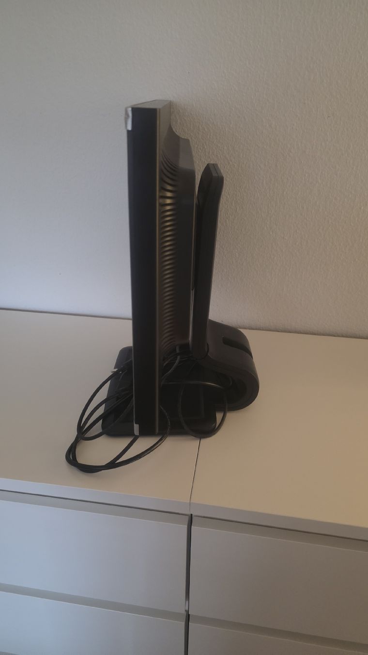 Monitor: HP Monitor – Usato da Liestal venduto da Maximilijanus 2