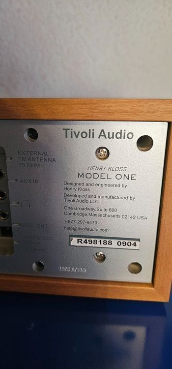 Radio: Tivoli Radio Model One – Usato da Rüti GL venduto da 4oops 2