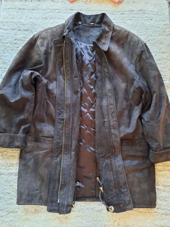 Lederjacke; echt, gefüttert, M,