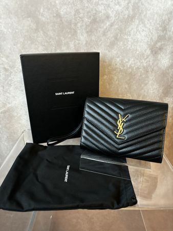 YVES SAINT LAURENT CLUTCH