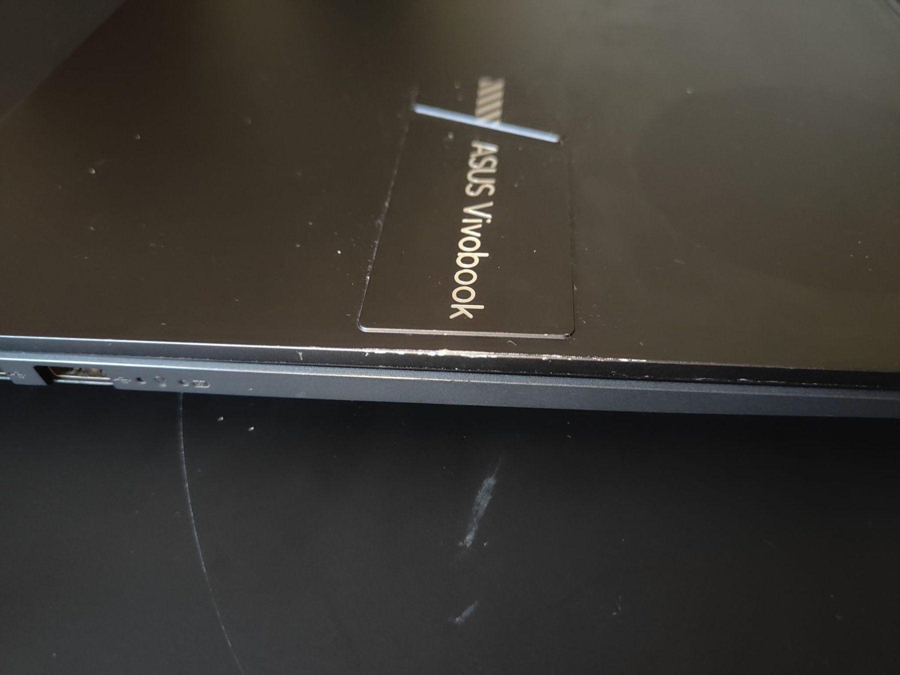 Asus Notebook: ASUS VIVOBOOK  16' / K3500PC OLED – Usato da Zürich venduto da odu_qrd9 6