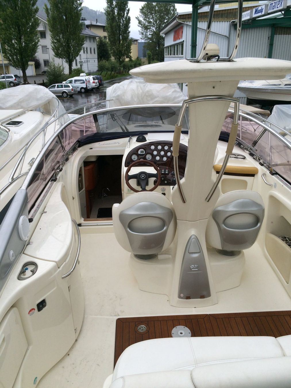 Cranchi Barche: Cranchi Endurance 33 – Usato da Stansstad venduto da Windyfan 2