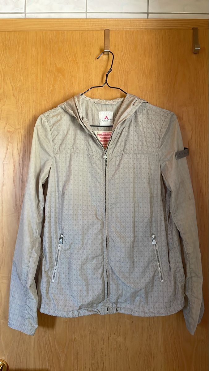 Peuterey Vestes: Peutery - Damen Leichte Jacke mit Muster Grösse  – D'occasion à Alpnachstad par Nicolyn56