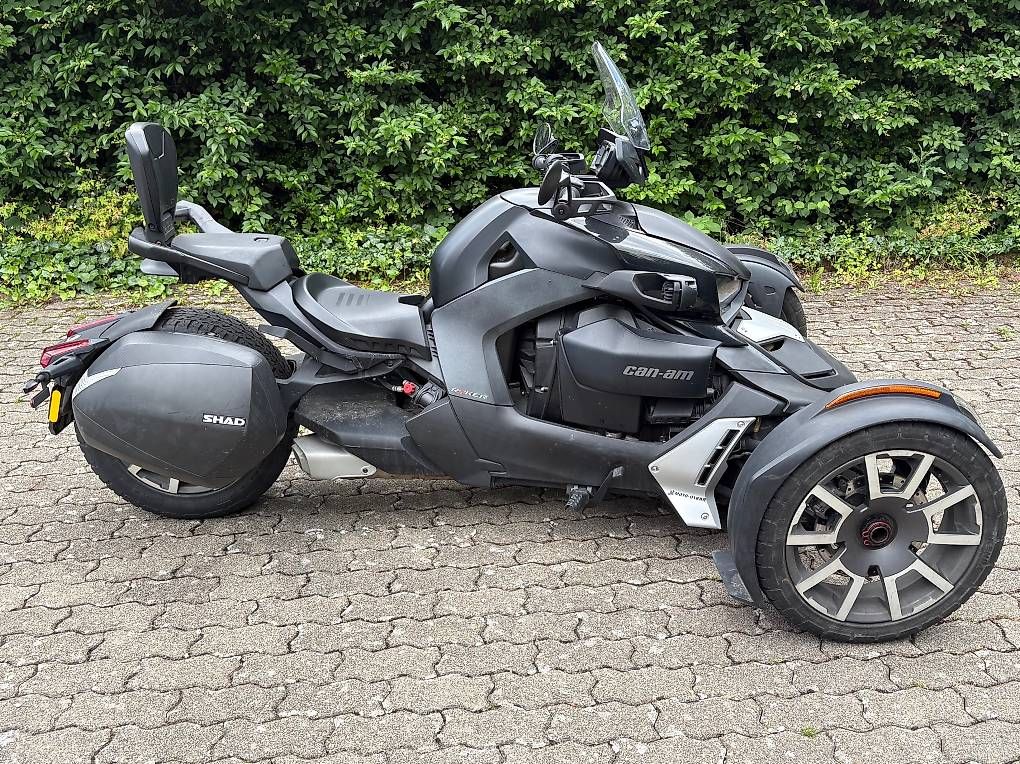 Trikes: CanAm Ryker 900 cc, edition "Rally" – D'occasion à Reverolle par Bordry 2