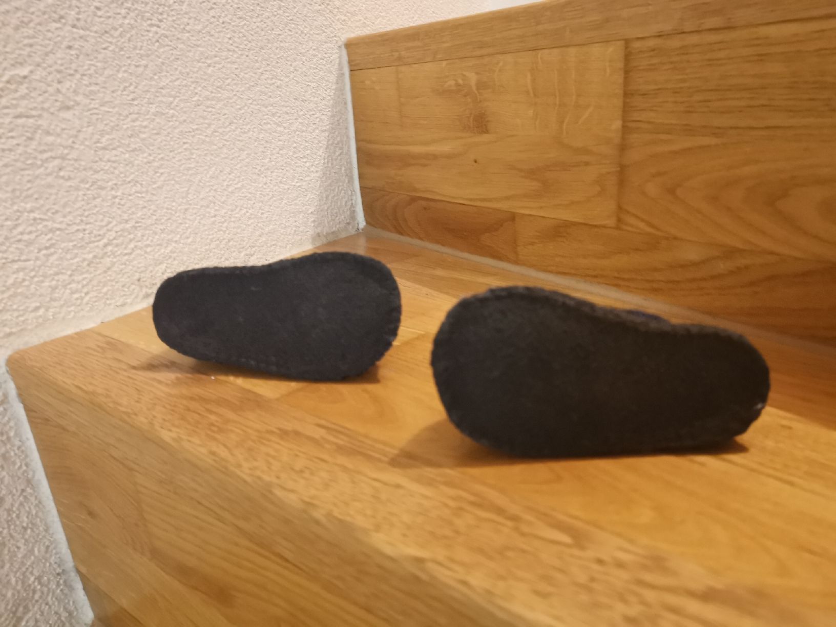Scarpe per ragazzi: Bergstein Schuhe Kinder Cozy Grösse 19 – Nuovo (secondo la descrizione) da Ostermundigen venduto da raspberry11 3