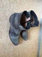 Damen-Stiefeletten Schlangen-Optik Gr. 40 – gebraucht
