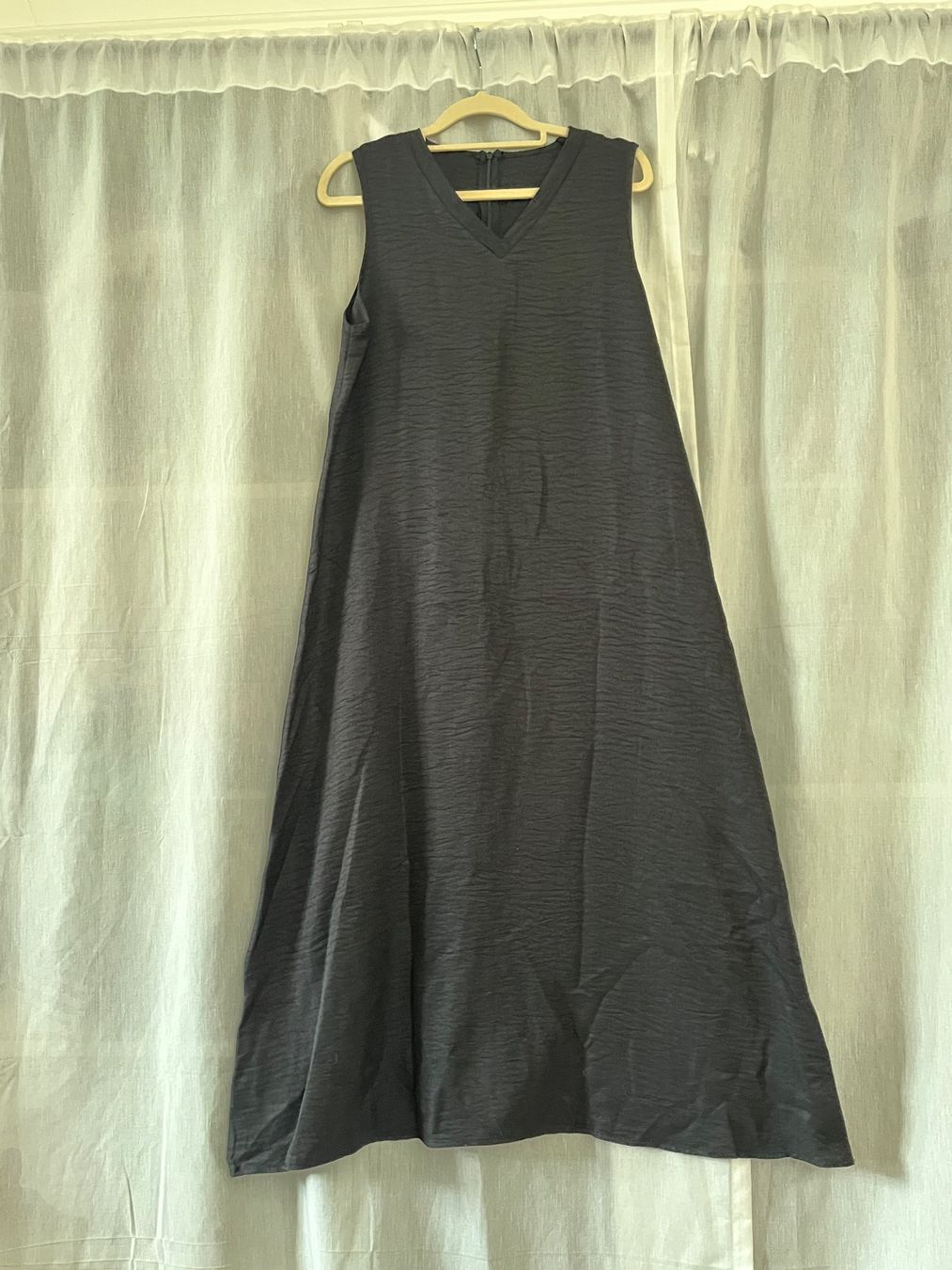 Kleider: Kleid schwarz lang – Neu (gemäss Beschreibung) aus Berneck von flokati01