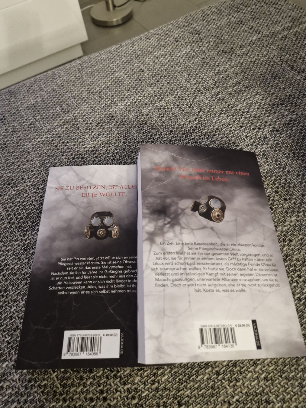 Livres: verkaufe Little Stranger Duologie – Neuf (Voir description) à Boswil par mir_z8w2 3