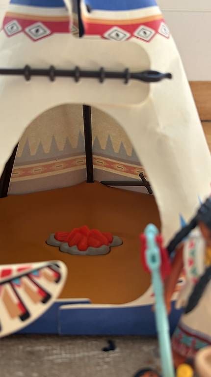 Playmobil Jouets: Playmobil Indianer mit Tipi – D'occasion à Zürich par Engelhard74 4