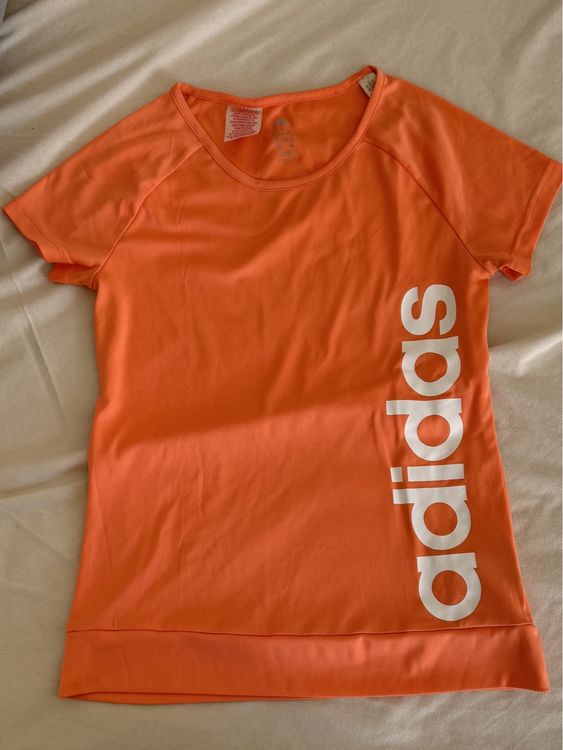 Adidas Sport T Shirt Damen Grosse S 36 38 orange Top Zustand Kaufen auf Ricardo
