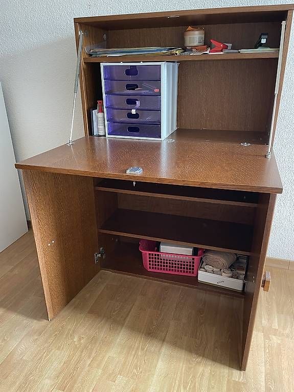 Scaffali: Wohnwand, Massivholz, diverse Teile – Usato da Gebenstorf venduto da Hhedy 3