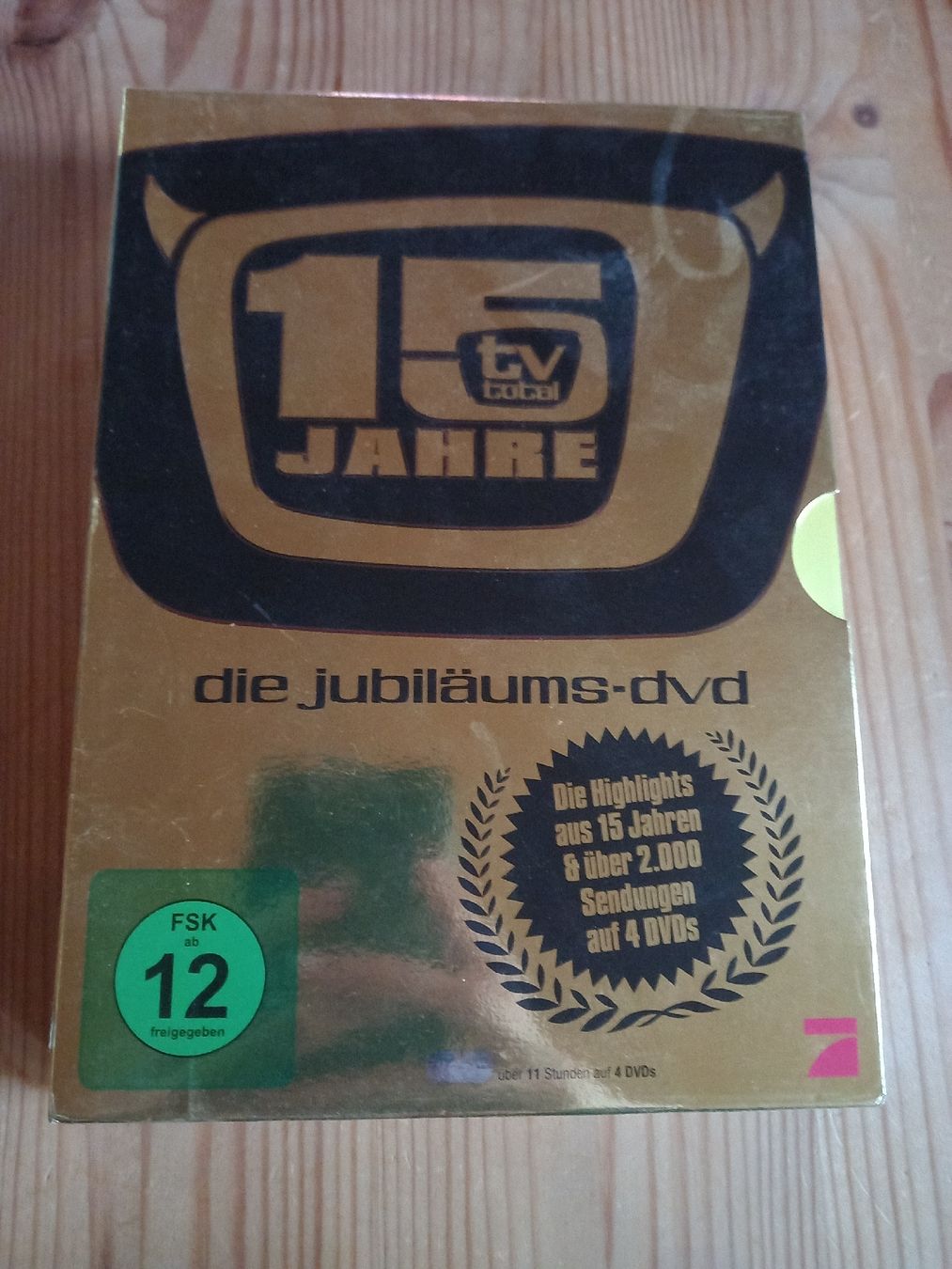 Tutti i DVDs: 15 Jahre TV Total DVD Set – Usato da Langenthal venduto da noa_9wcy